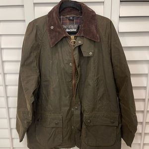 Barbour Classic Bedale men’s jacket in olive. Excellent condition. Size 44